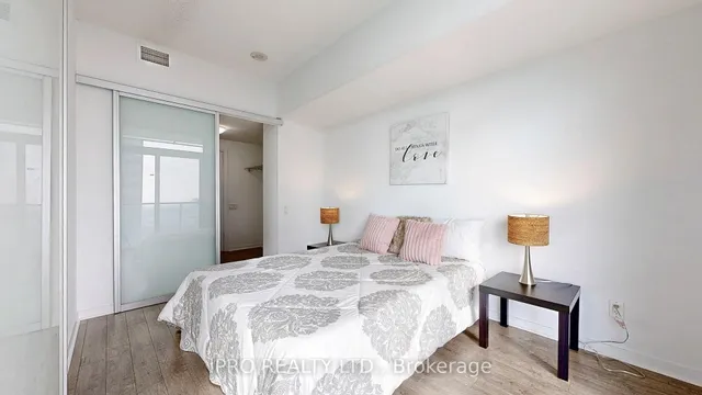 Additional image 16 of 103 The Queensway Ave Unit 2706