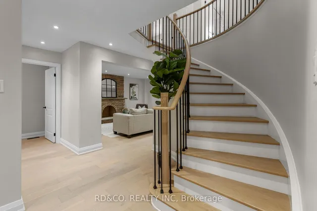 Additional image 28 of 114 Agincourt Dr