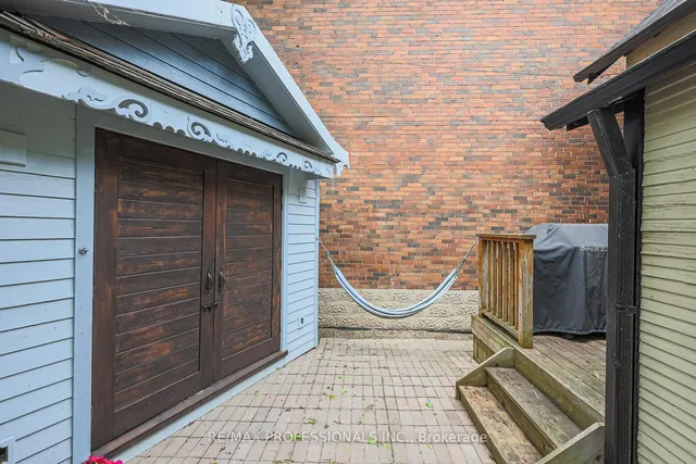 Additional image 35 of 36 Lake Shore Dr