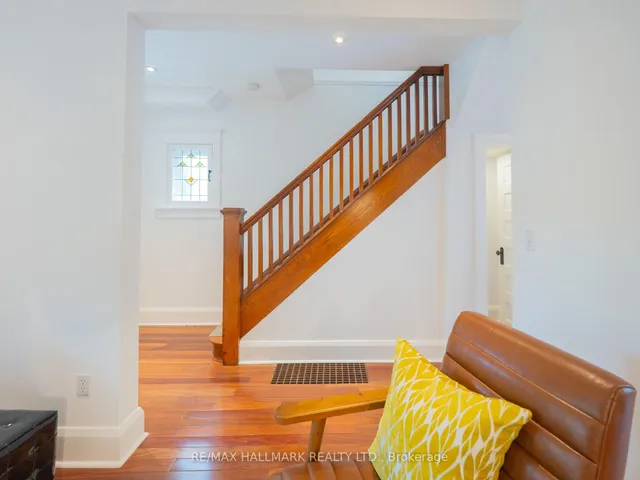 Additional image 24 of 51 Bain Ave