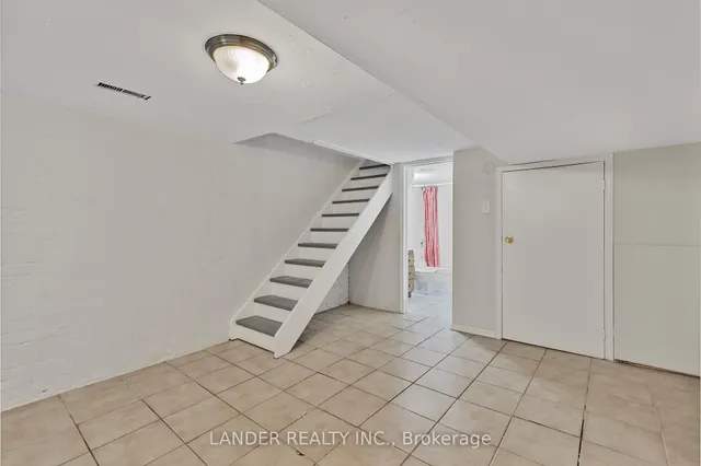 Additional image 20 of 98 Chatham Ave