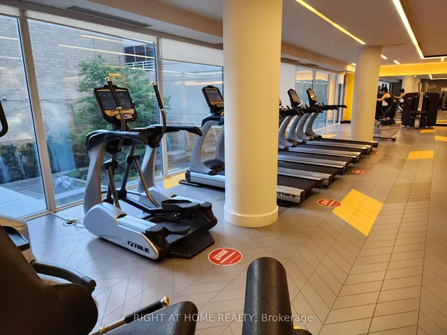 Additional image 17 of 30 Roehampton Ave Unit 2308