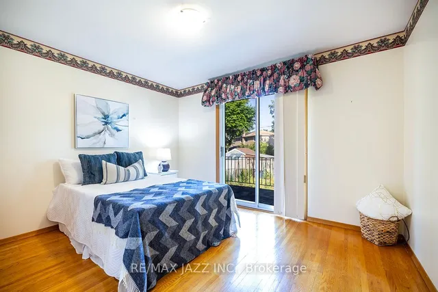 Additional image 16 of 28 Pilot St