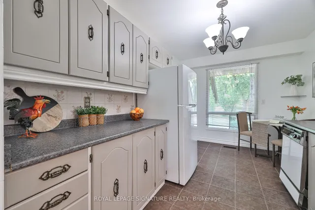 Additional image 12 of 56 Muirlands Dr