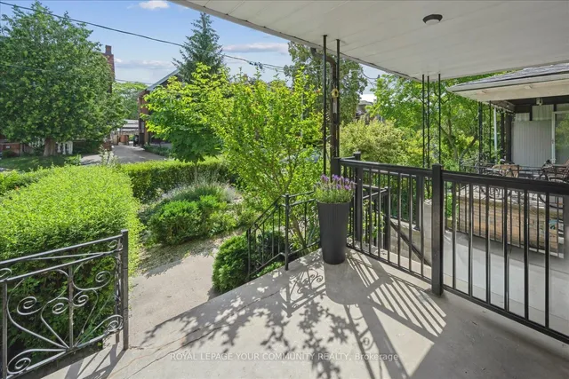 Additional image 4 of 218 Beatrice St