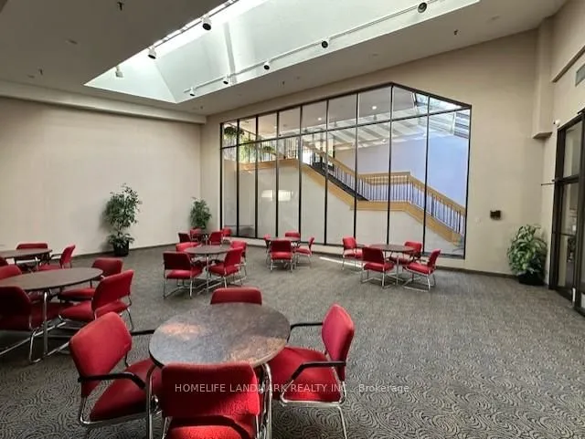 Additional image 32 of 225 Bamburgh Circ Unit 711