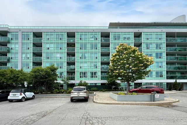 房产图片 2 - 60 Fairfax Cres 单元 211