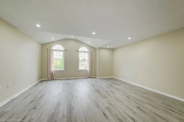 Additional image 23 of 59 Highgate Rd