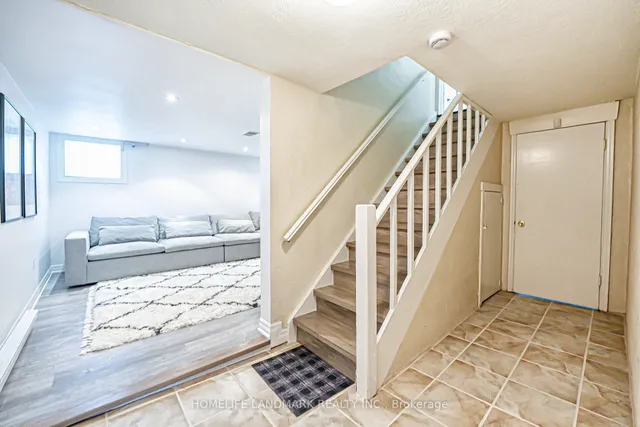 Additional image 31 of 212 York Mills Rd