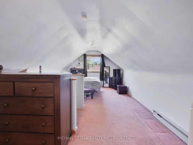 Additional image 33 of 89 Cameron Ave