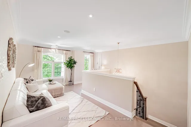 Additional image 20 of 111 Penny Lane