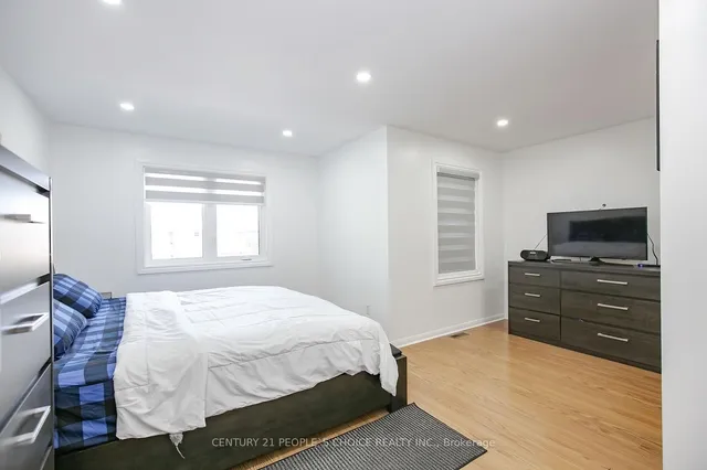 Additional image 29 of 47 Garibaldi Dr