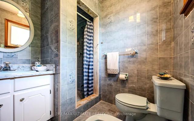 Additional image 32 of 7 Marker Crt