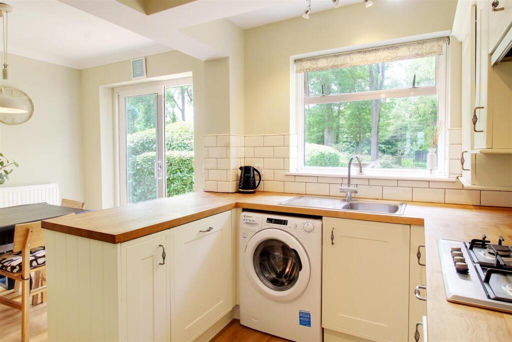 Additional image 12 of Peplins Way, Brookmans Park