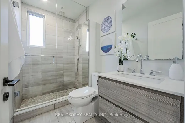 Additional image 30 of 1657 Bathurst St Unit 4A