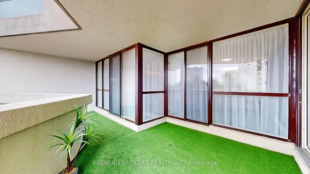 Additional image 32 of 85 Skymark Dr Unit 501