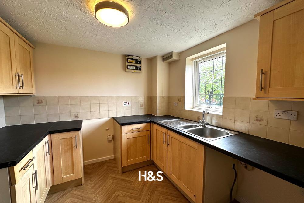 Additional image 8 of 74 Brookwood Avenue