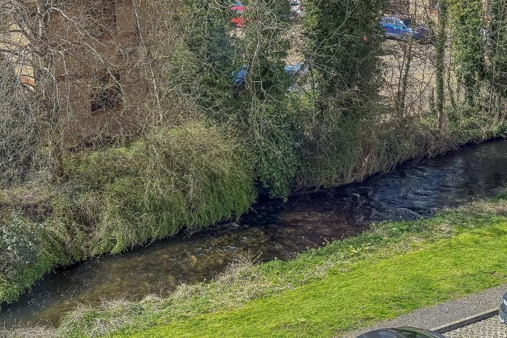 Additional image 12 of Millstone Way, Harpenden