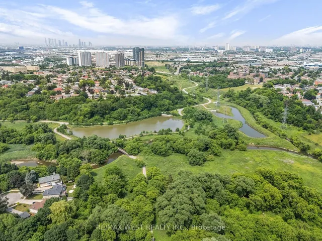 Additional image 47 of 169 Thistle Down Blvd