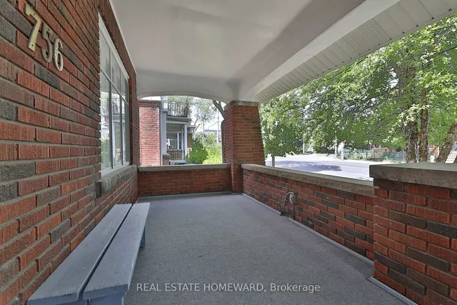 Additional image 3 of 756 Coxwell Ave