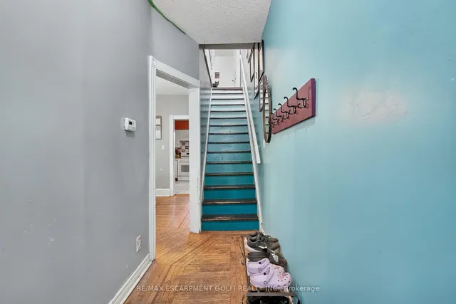 房产图片 17 - 466 查尔顿大道