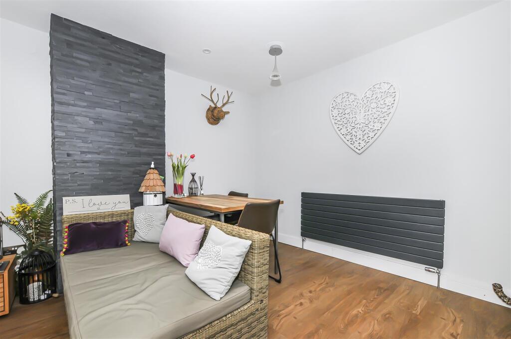 Additional image 3 of Claremont, Bricket Wood, St. Albans