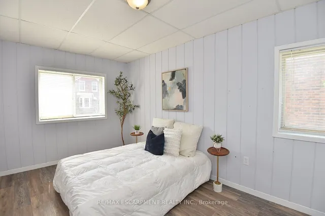 Additional image 19 of 449 Mary St