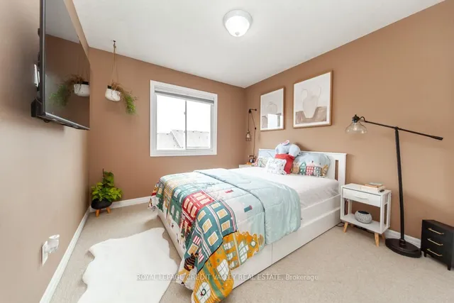 Additional image 17 of 55 Rockcliffe Dr