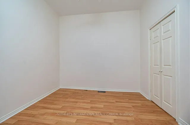 Additional image 18 of 692 Woodbine Ave