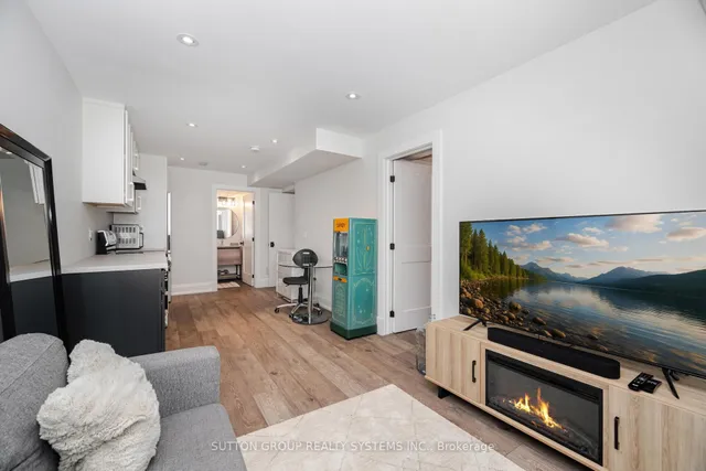 Additional image 37 of 237 St Johns Rd