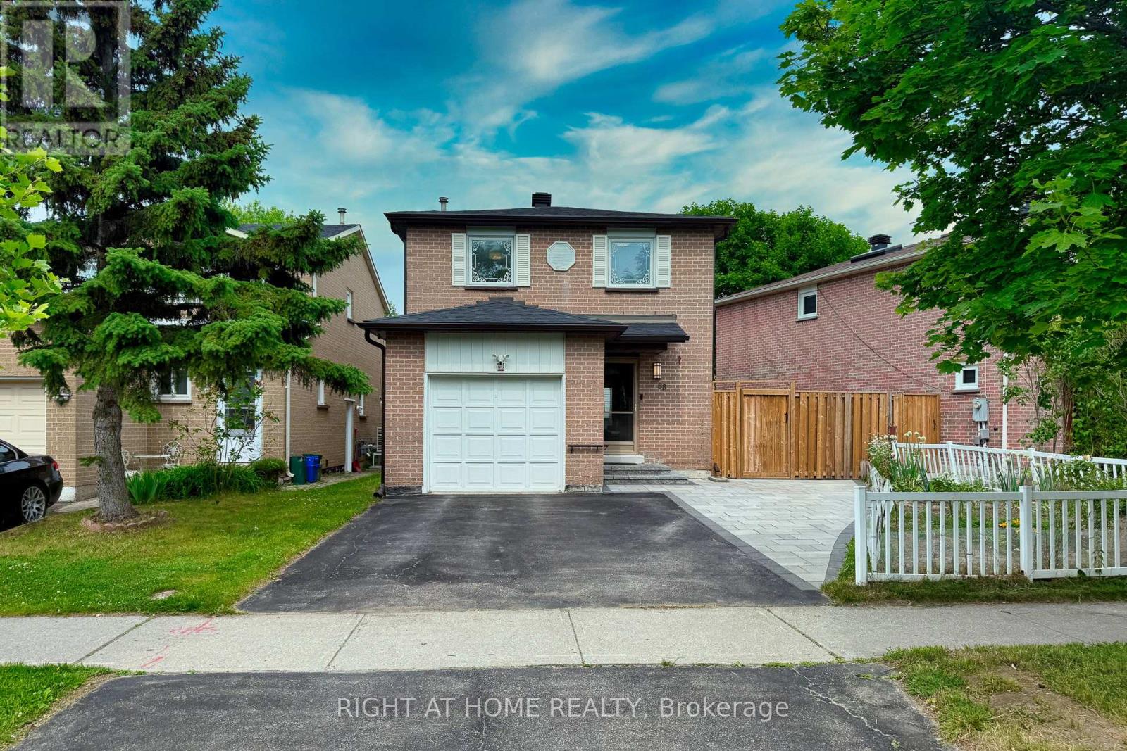 88 SUNSHINE DRIVE|Richmond Hill (Observatory), Ontario L4C8H2