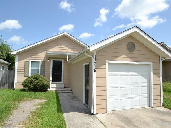 11715 Greenglen Dr, Houston, TX 77044