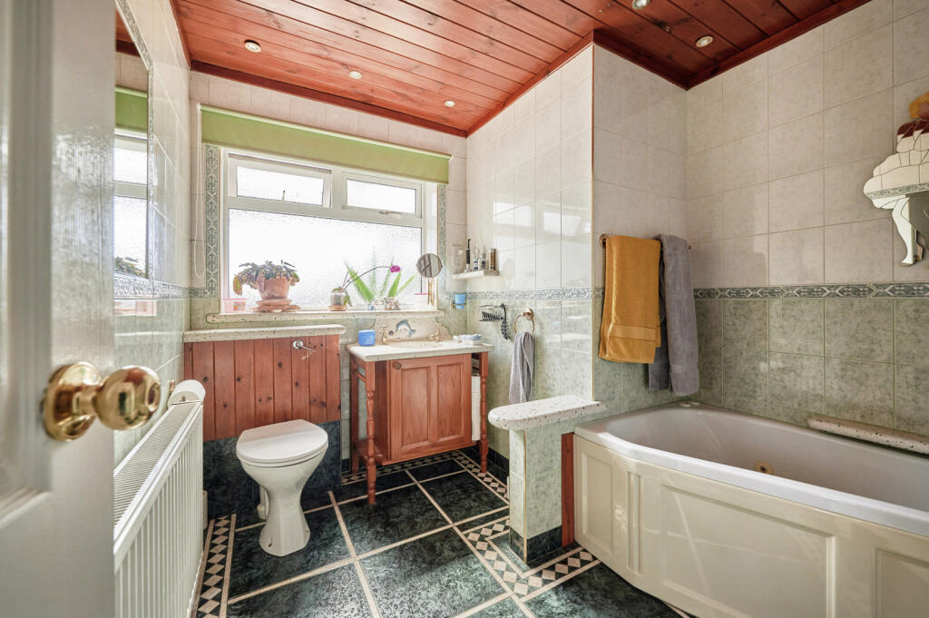 Additional image 9 of Butterfield Road, Wheathampstead, St. Albans, Hertfordshire, AL4