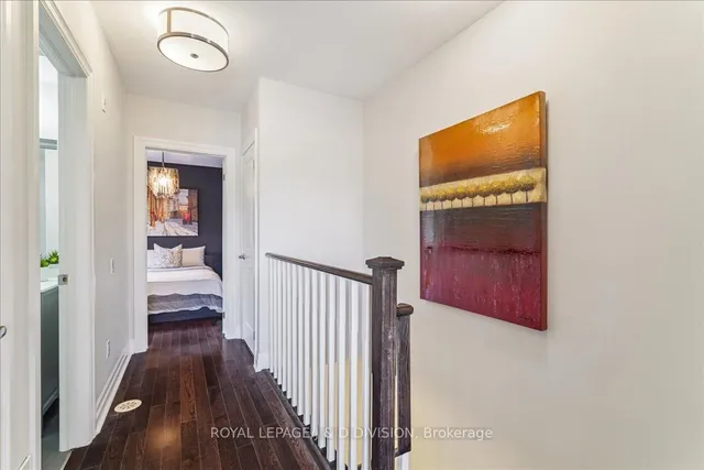 Additional image 24 of 361 Roehampton Ave