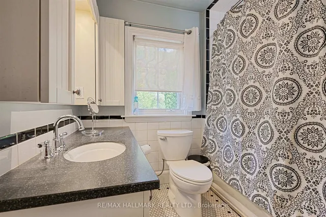 Additional image 27 of 4 Rykert Cres