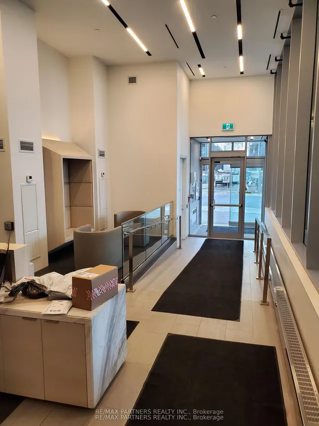 Additional image 30 of 99 Broadway Ave Unit LPH03