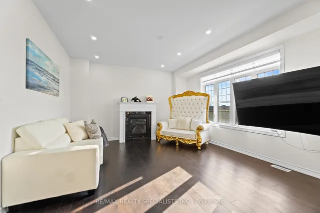 Additional image 17 of 24 Wainwright Dr