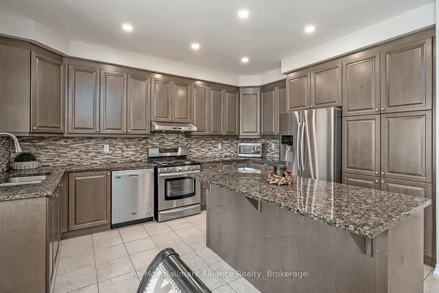 Additional image 16 of 177 Sixteen Mile Dr