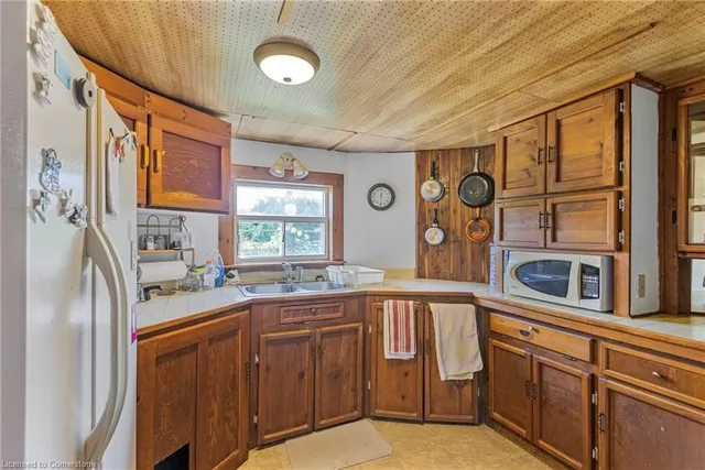 Additional image 29 of 342 Old Guelph Rd