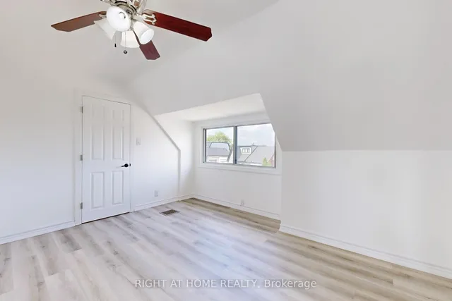 Additional image 28 of 656 Crawford St