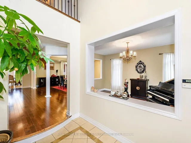 房产图片 5 - 2335 Awenda Dr