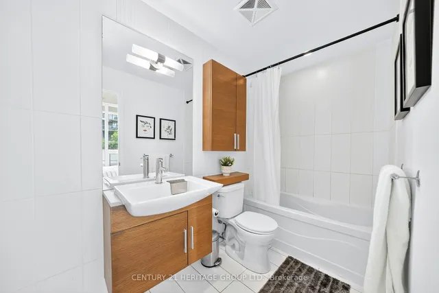 Additional image 8 of 25 Capreol Crt Unit 206