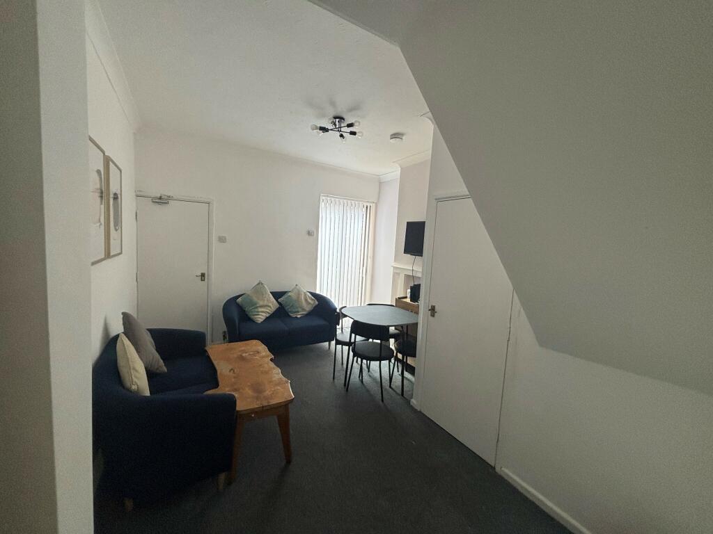 Additional image 4 of Tiverton Road