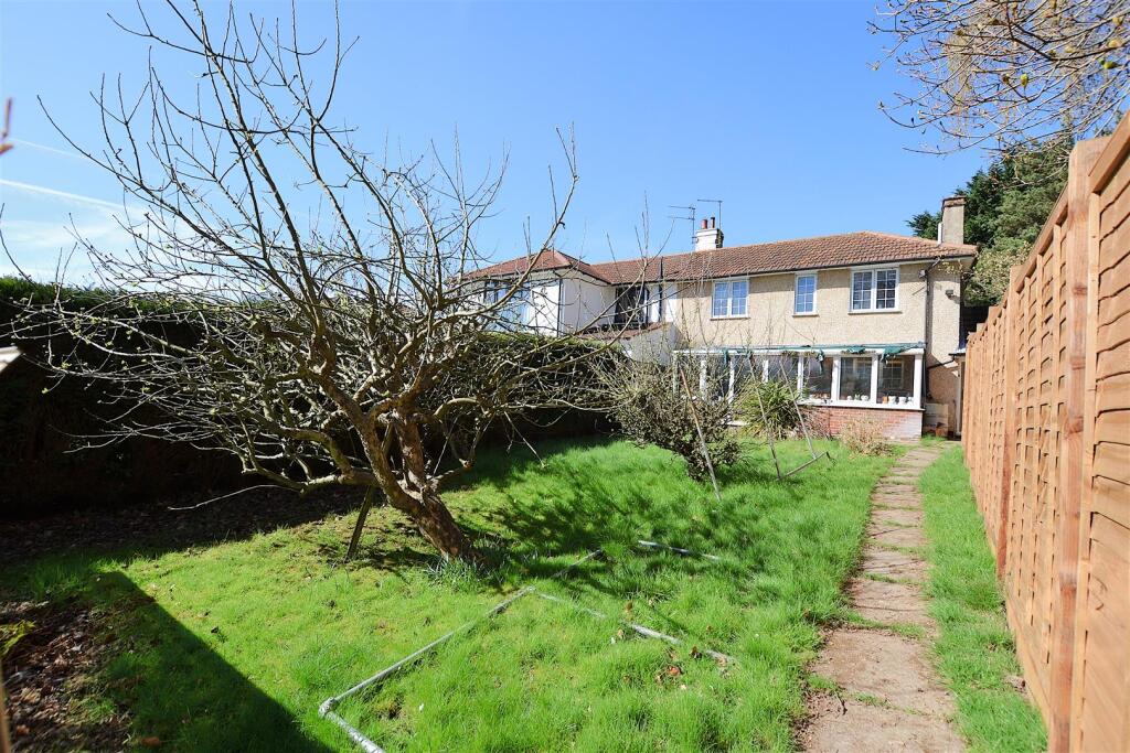 Additional image 22 of Great North Road, Welwyn Garden City