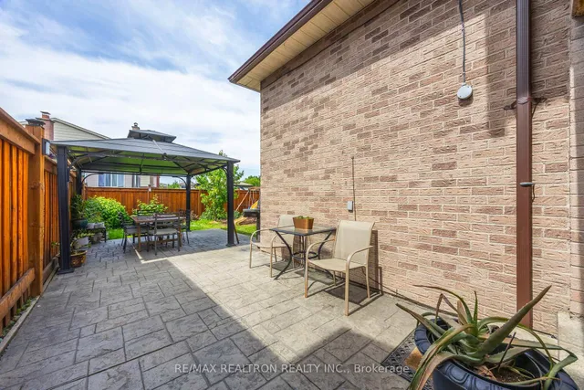 Additional image 35 of 57 Franca Cres