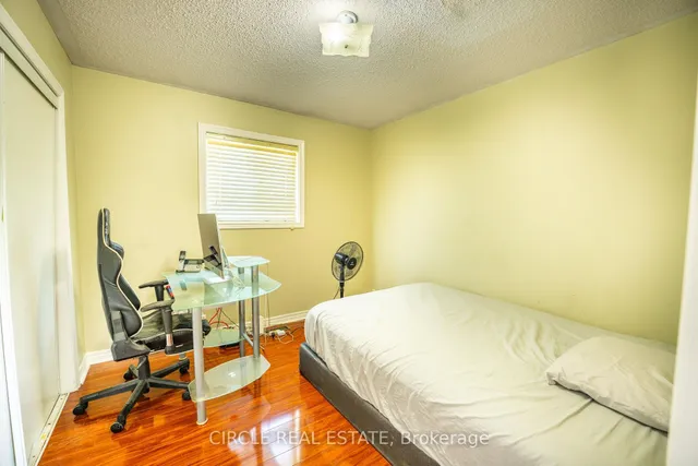 Additional image 6 of 10 Gold Park Pl