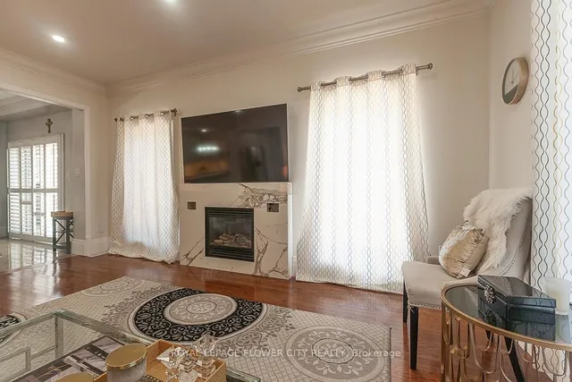 Additional image 16 of 2 Yellow Avens Blvd