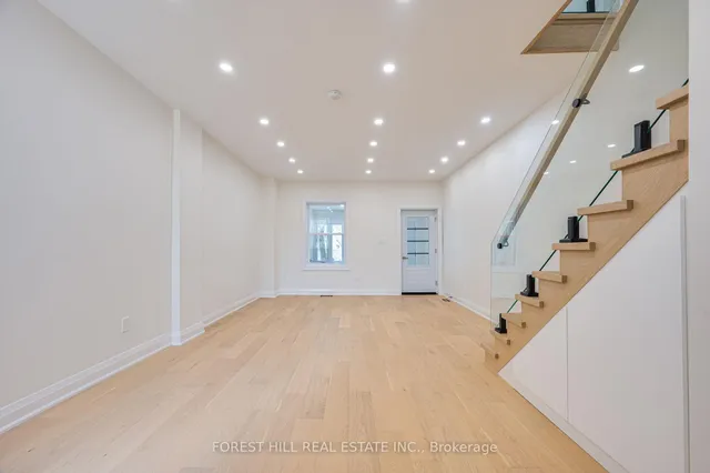 房产图片 7 - 123 Laughton Ave