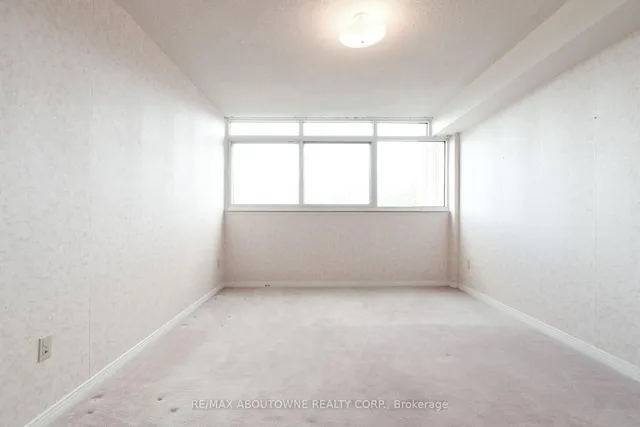 Additional image 25 of 1359 White Oaks Blvd Unit 406