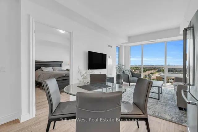 Additional image 16 of 1050 Main St Unit 1004